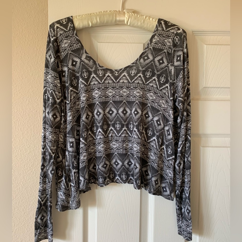 Hollister long sleeve graphic tee